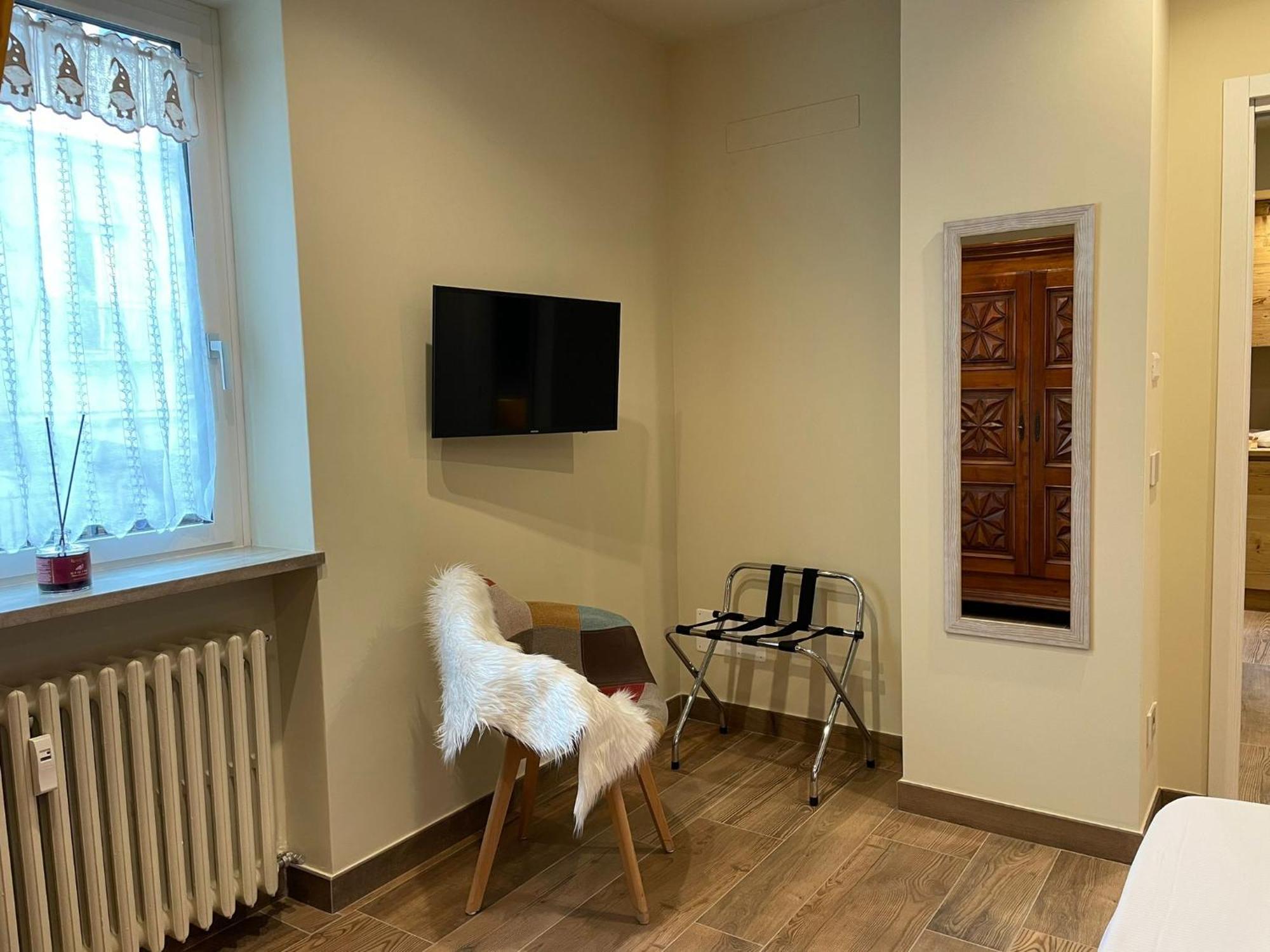 Trilogy Apartment Aosta Exterior foto